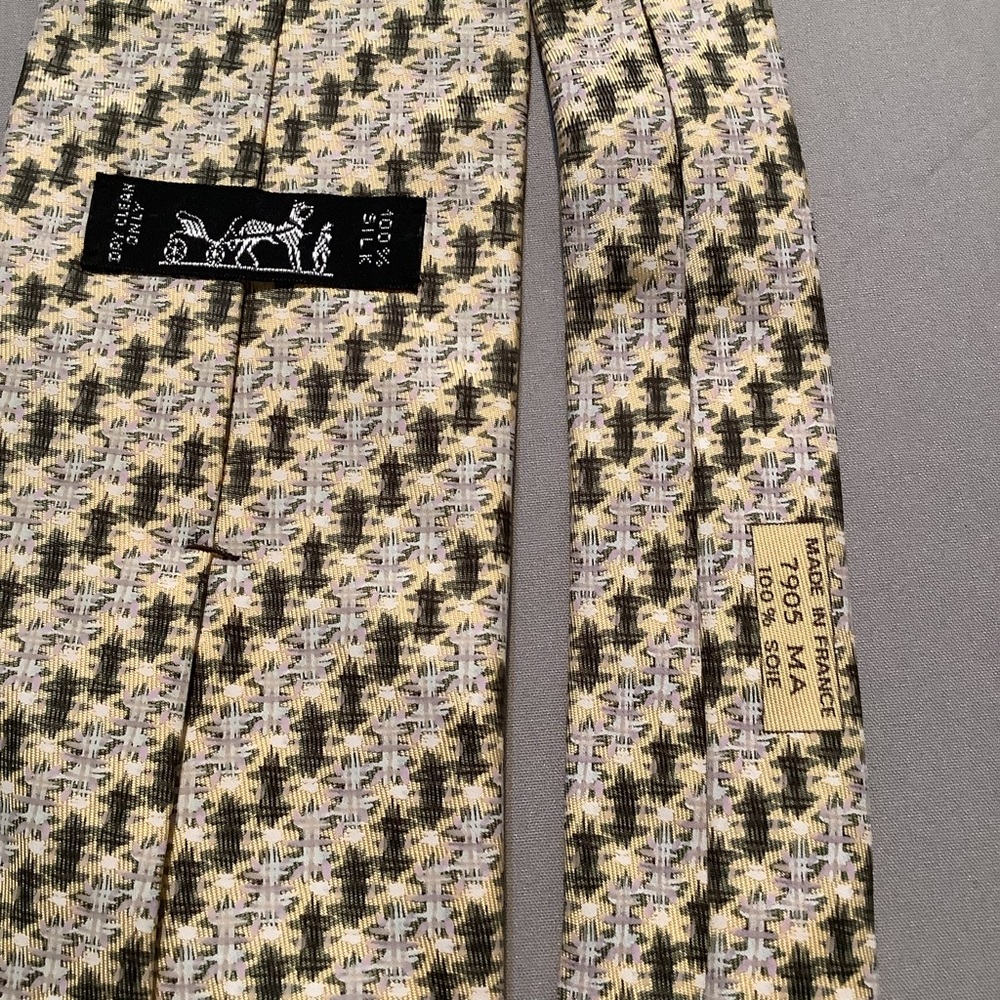Hermes Paris silk tie Made in France Yellow Gray Green Black Hashtag Pattern - Picture 4 of 6